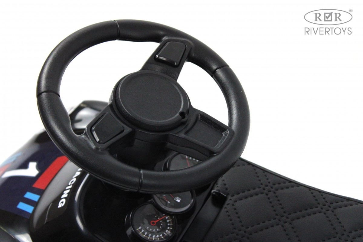 Детский толокар RiverToys F005FF черный k6tb12aldy7eauhl6d3ft504itmtikm0