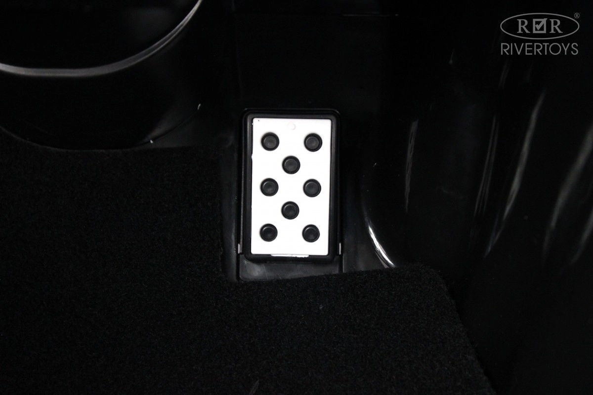 Детский электромобиль RiverToys Mercedes-Benz G500 E333EE черный l7xx0gtqnf9jxirvw6pdipb1ohwq97tm