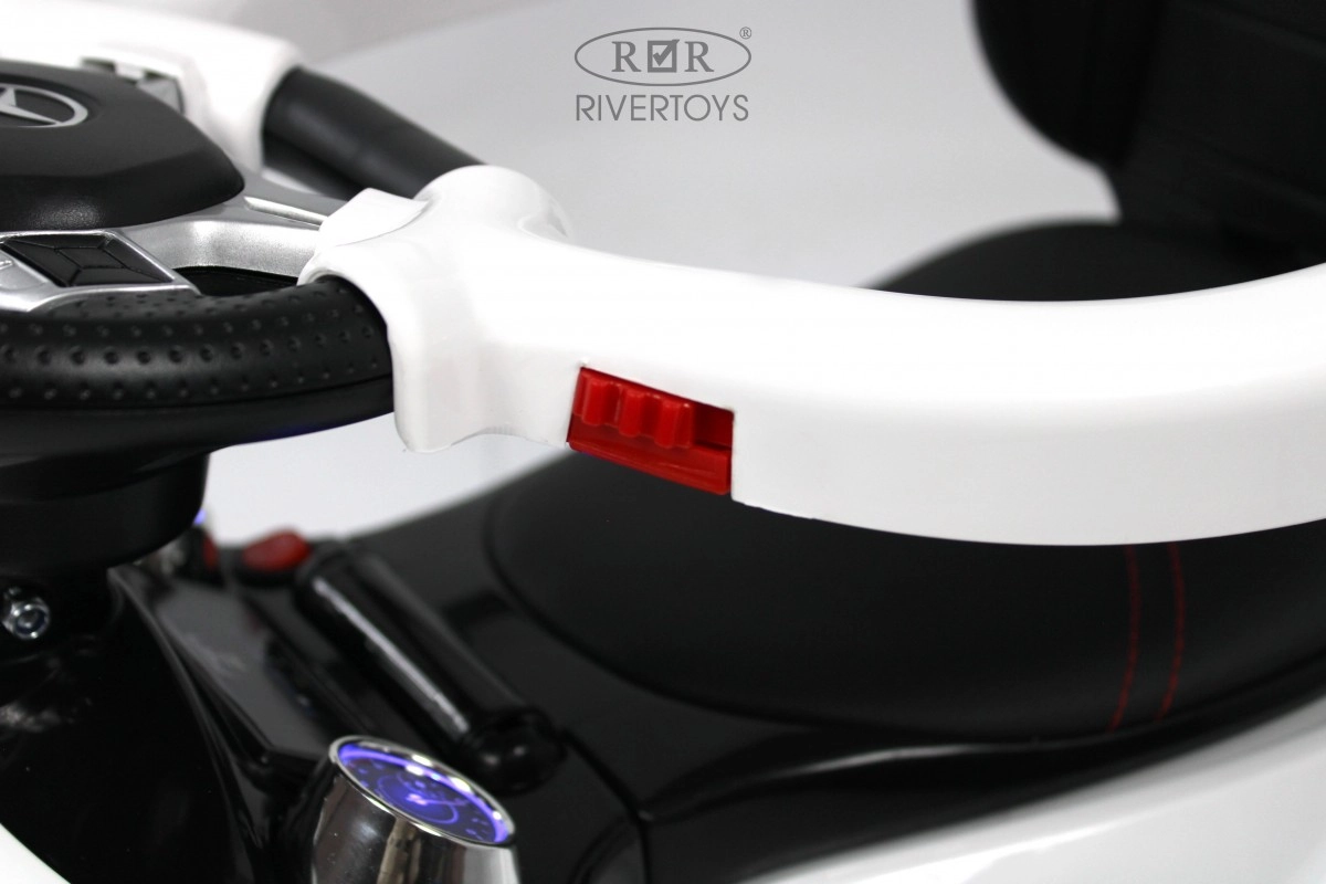 Детская каталка RiverToys Mercedes-Benz GL63 A888AA-M белый s9qr16xl6xggvfb1hcm8ea3rq6xrx7n3