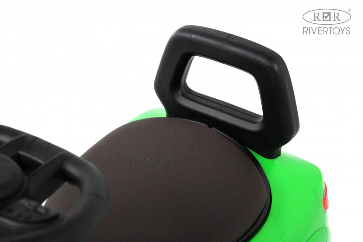 Детский толокар RiverToys Z003ZZ-D зеленый gcixrcg83opfvn9eb2btjem42qi3jdyo