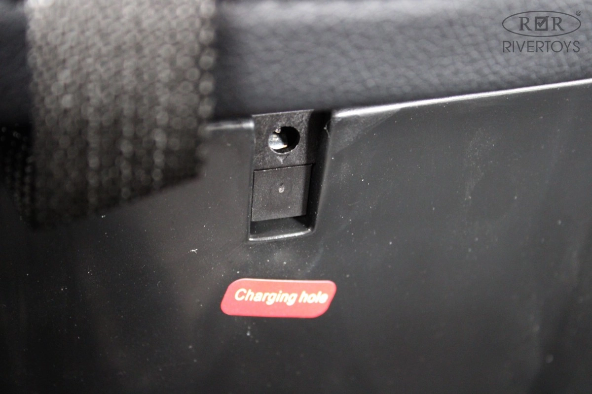 Детский электромобиль RiverToys F888FF-A красный qmoz0le8ebkc67nfgct5jxcdbucgdgza