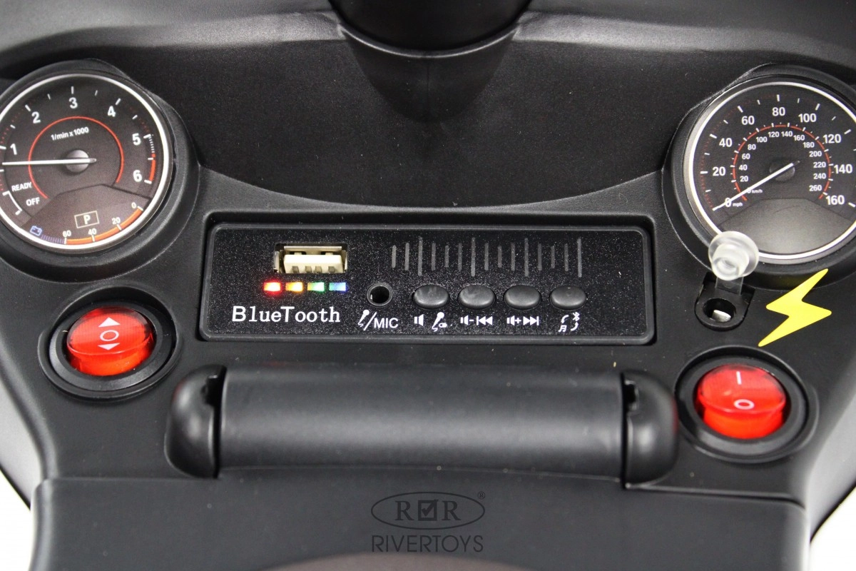 Детский толокар RiverToys Mercedes-Benz G63 Z001ZZ-B белый бриллиант edc1gd7pzyzkb1752mzkbpy2o9qe82ts