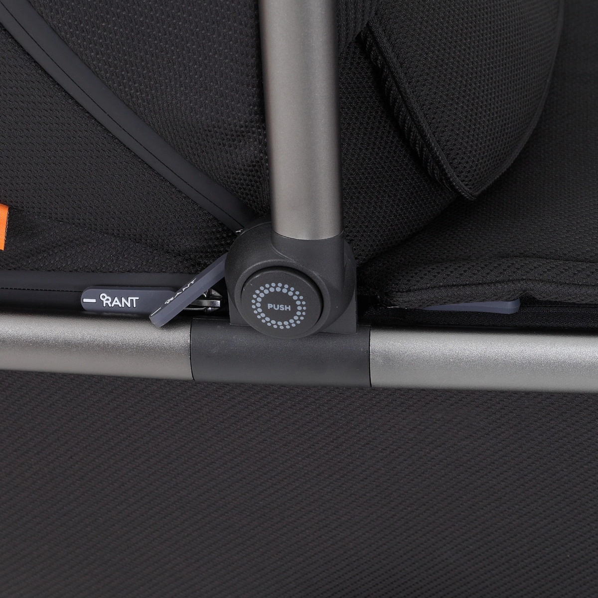 Коляска 3 в 1 RANT FALCON Black gm4l1bcbld9bs6w3hj3ujwgnm2jp7nxr