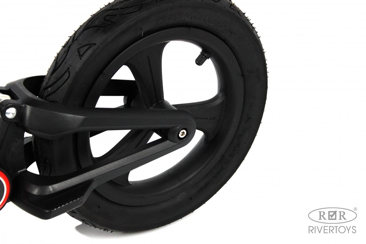 Детский беговел RiverToys М002БХ черный 9b2722plgr20grp7sqxvcpqfkuwyu9td