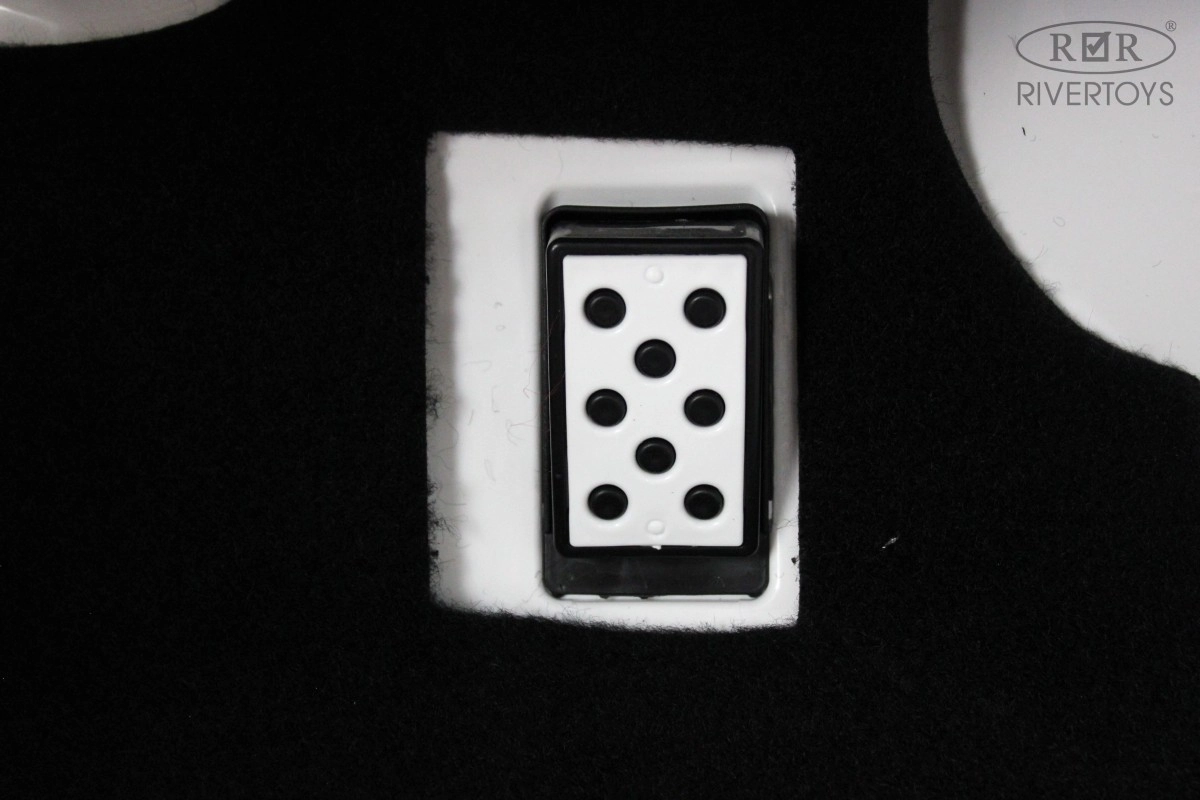 Детский электромобиль RiverToys Lamborghini Urus E777EE белый 0s08lu3bhdpqk2q739rmt9jnr8cn1g44