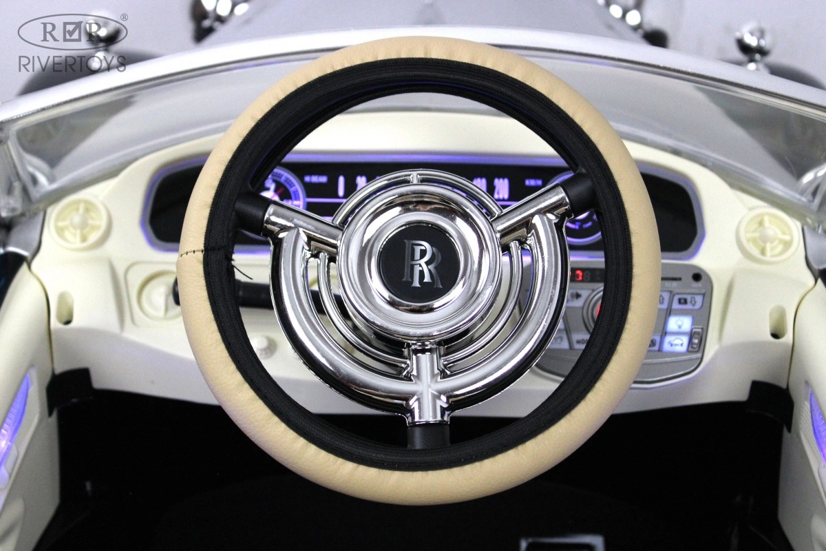 Детский электромобиль RiverToys Rolls-Royce E444EE черный глянец utcboa257fepxl23svlxlrc5dy8biemh