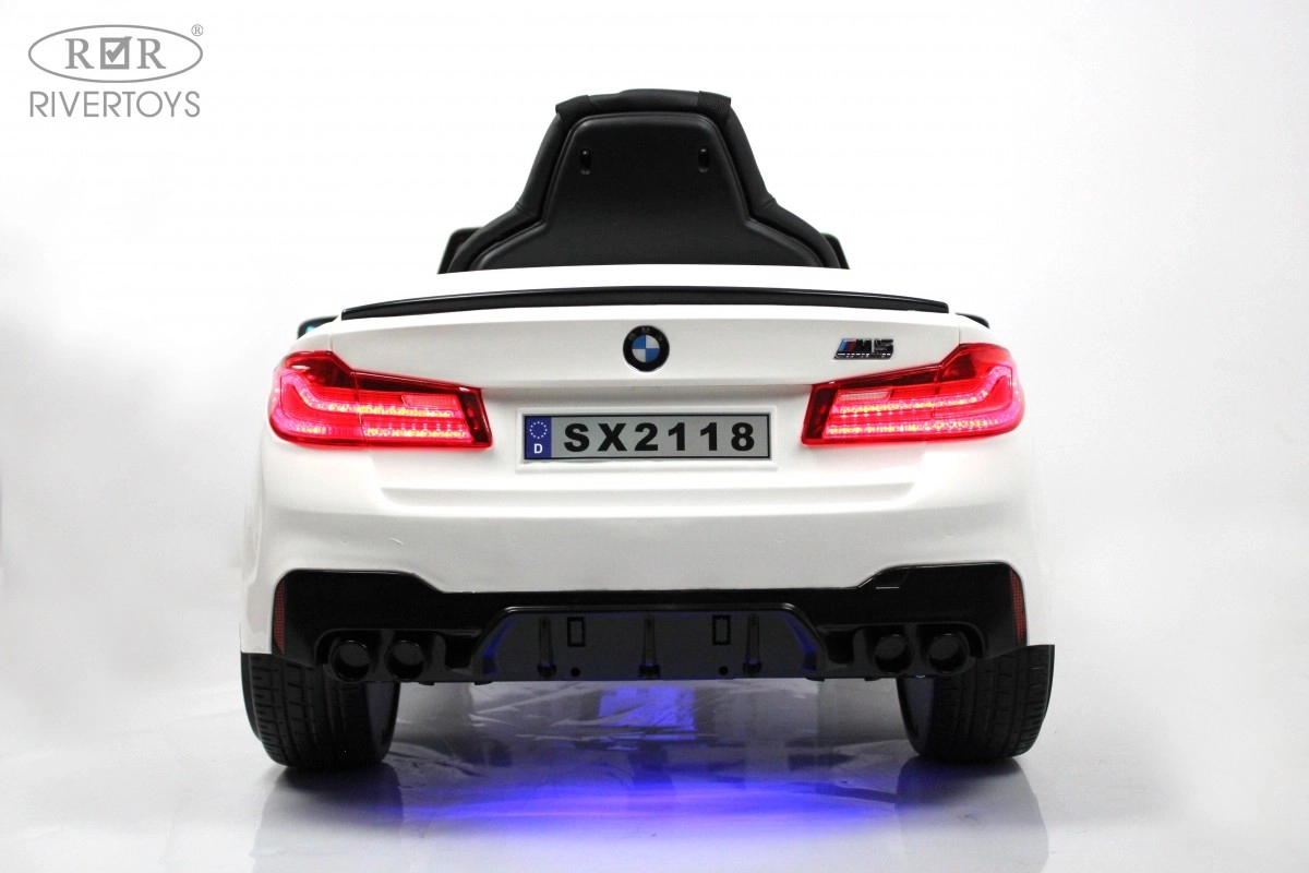 Детский электромобиль RiverToys BMW M5 Competition A555MP белый 6fu9h2bkolnifjie3mdby237qwwi0djn