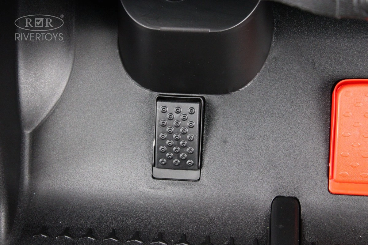 Детский электромобиль RiverToys P555PP светло-зеленый m6ogvyhnckfkyum5law11dot9cw5vfqx