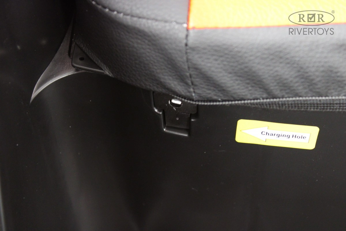 Детский электромобиль RiverToys L888LL красный uxko9ukyq0cjdinhmkzvntor2e0ad102