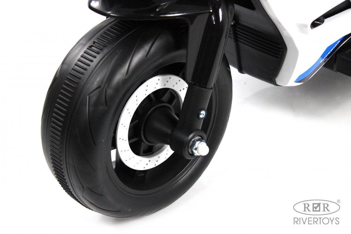 Детский электротрицикл RiverToys K002PX-A белый nf10smujhlgxtwn31fwrznswcghtzqzc
