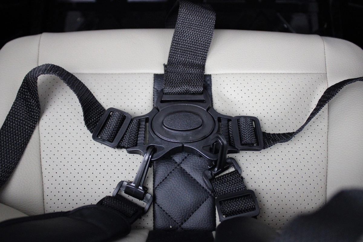 Детский электромобиль RiverToys BMW M5 Competition A555MP черный r0lwk9400z1tlb78dq9emj31omt72jxb