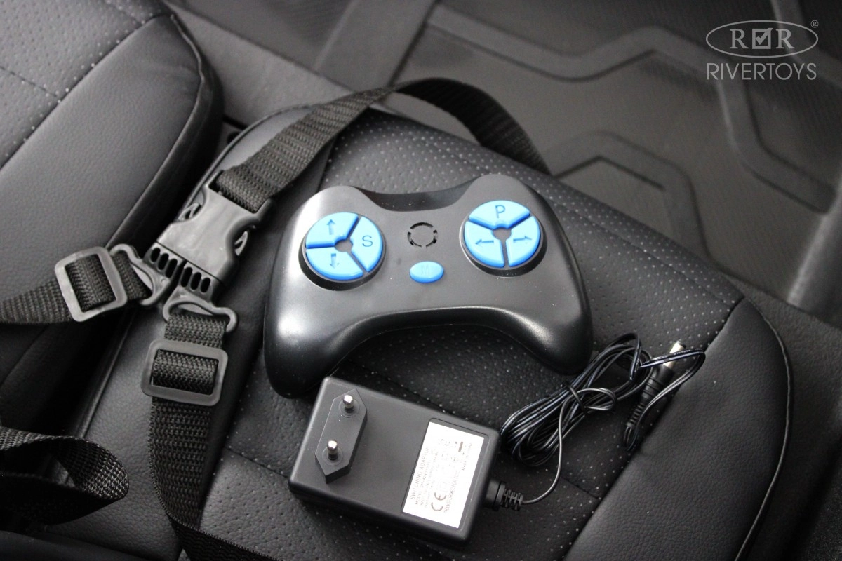 Детский электромобиль RiverToys Buggy P333PP черный Spider s2d8uxggeghznkhkm2wjqem9q93on1k4