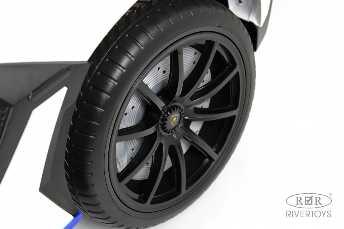 Детский электромобиль RiverToys K999PX белый 3i24jbk722cresqzlfi29dfscpjpi3mo