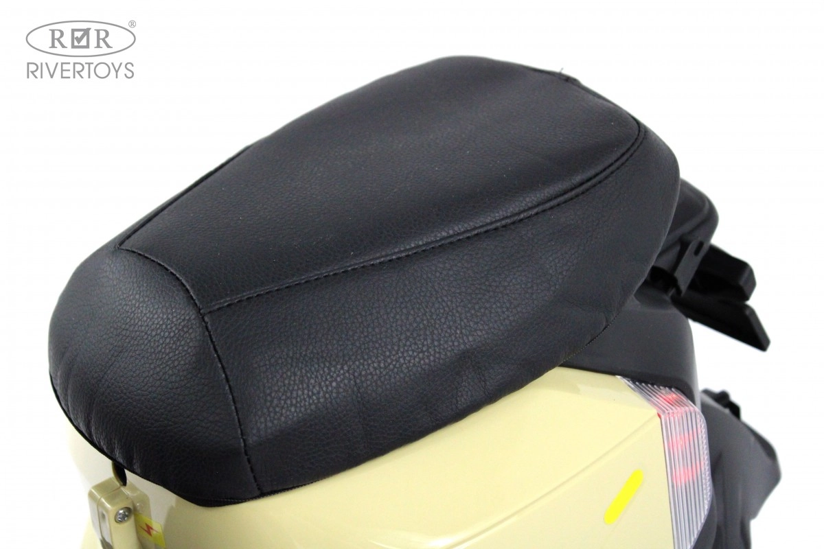 Детский электромобиль RiverToys G888GG молочный ac879ha1aaugjq2n1wm40dyjw31ye06a