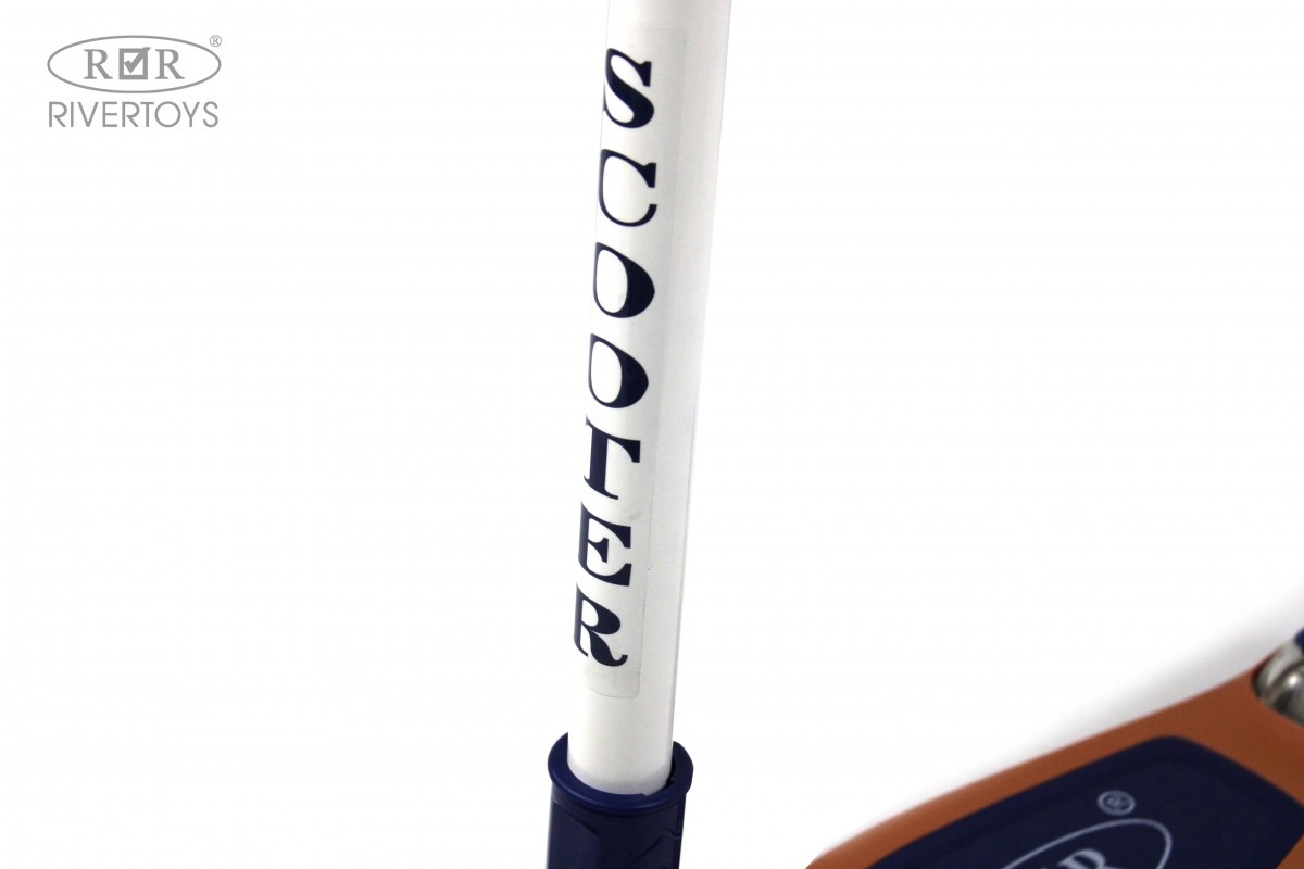 Детский самокат RiverToys HB-T8 темно-синий 07nhwjl7ntfyd2awltygbrpr0q9mumr1