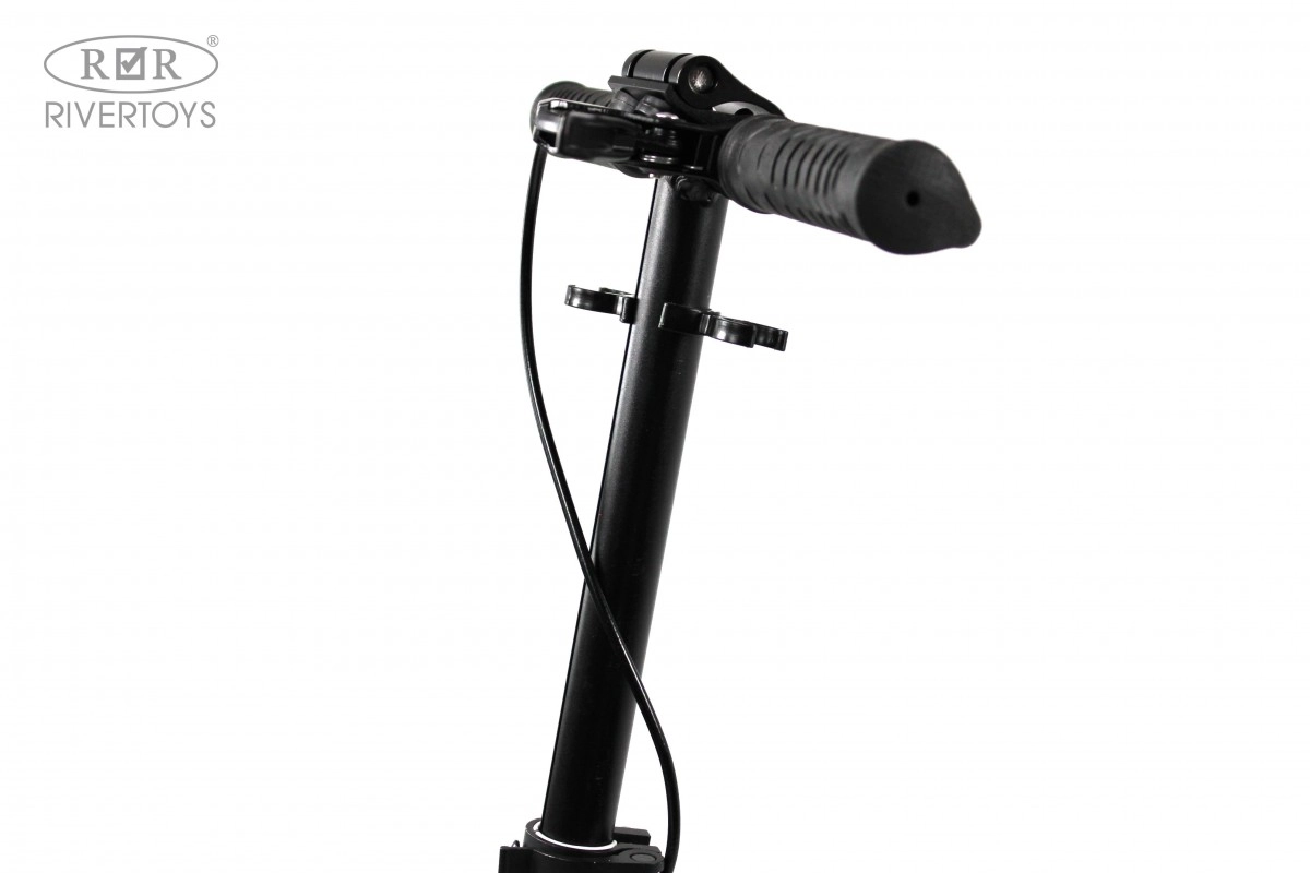 Детский самокат RiverToys HB-A7 белый g15k45jldi50btxjt1vn0xm06yudquwh