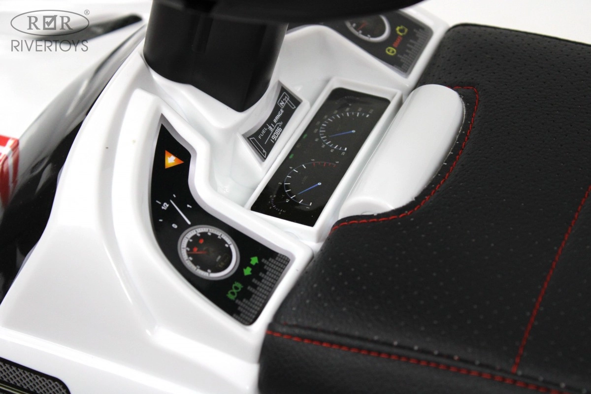 Детский толокар RiverToys L001LL-A белый gdfipwmgo68io64t3tss3yqi24c8f2o8