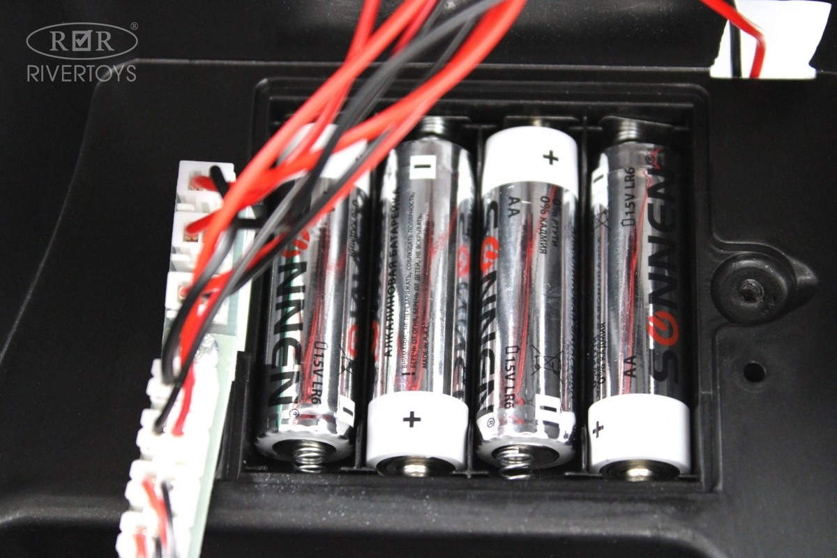 Детский толокар RiverToys Z003ZZ-D розовый kj4o99fgrblkbq43yv81fbfixcj8tx7q