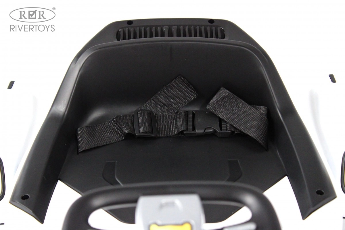 Детский электромобиль RiverToys K009PX белый dfbb720ij49h1rpei3dwndfa8x1f4gcv