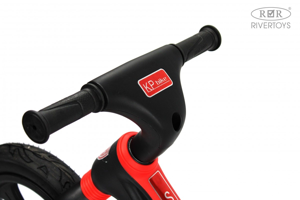 Детский беговел RiverToys М002БХ черный fpwi840h902xlege9fkvxpm510vx1qu2