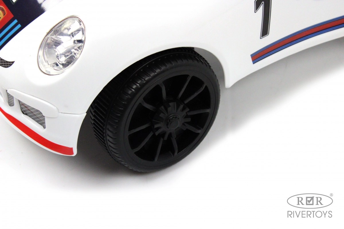 Детский толокар RiverToys F005FF белый ilpz675g9in9je3w8ahj808sj7hqh9ig