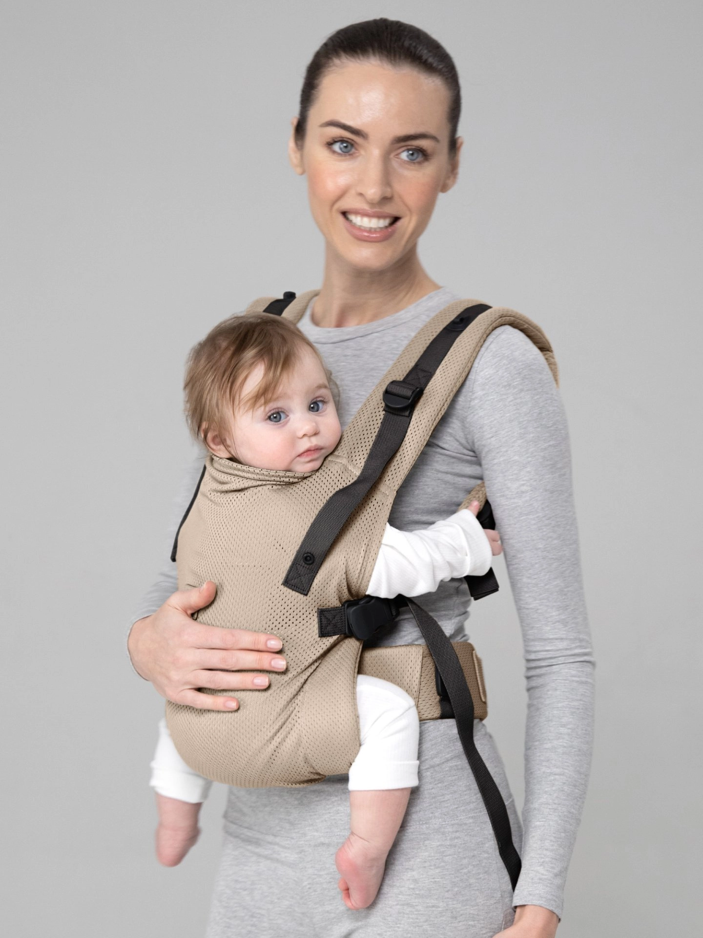 Эрго-рюкзак AmaroBaby Hugger (бежевый)
