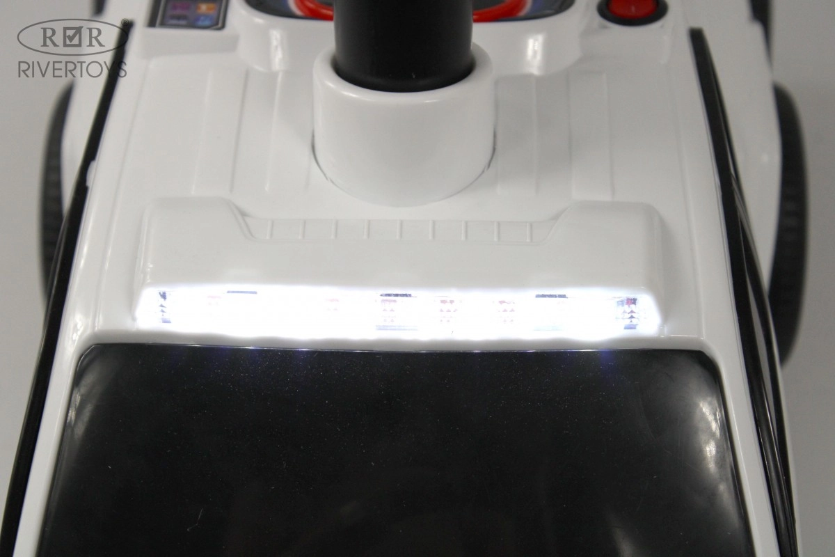 Детский электромобиль RiverToys G008GG-D белый rvekesjxp7fpxem86ugc81v73v1gg3fw