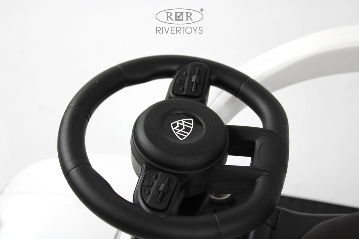 Детский толокар RiverToys Mercedes-Benz G63 Z003ZZ-B белый q7t5oes1svz4t2z5pyg9lyoajxlniemr