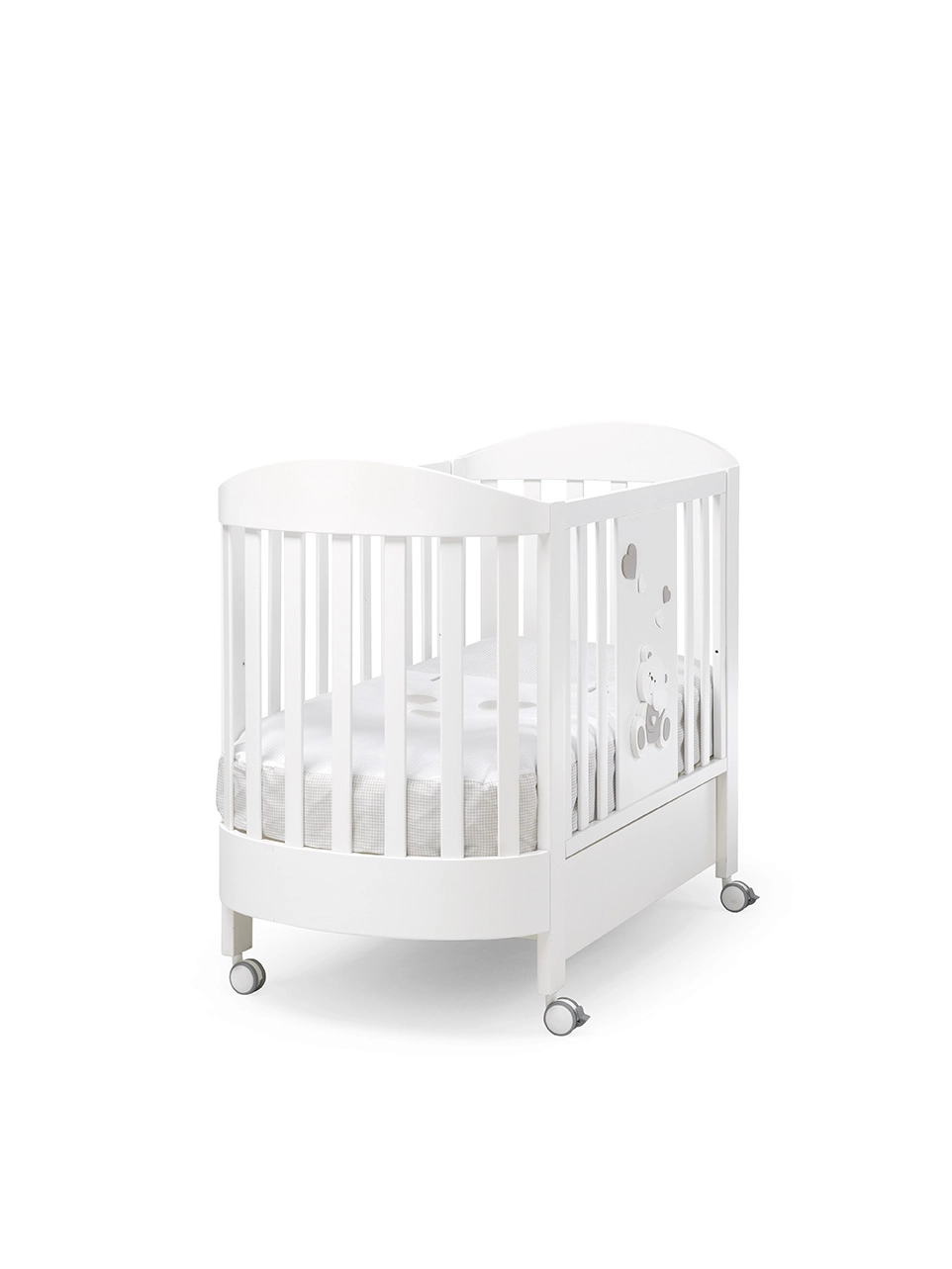Детская кроватка Erbesi Mirtillo овальная Белый e58113bfff14f3fb0b32735ed92d9b5c