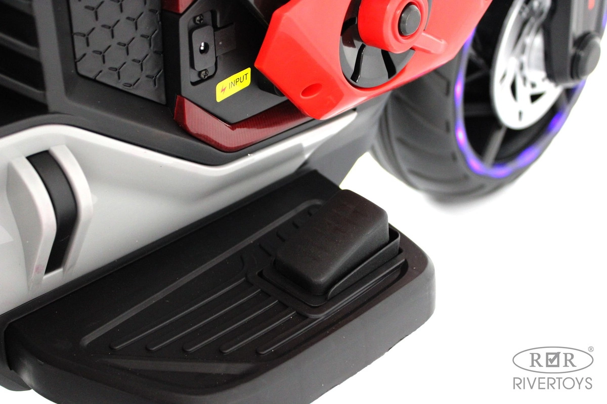 Детский трицикл RiverToys X222XX красный ivh3yrqndwfvmkx8bne8xb9f3tuduzdb