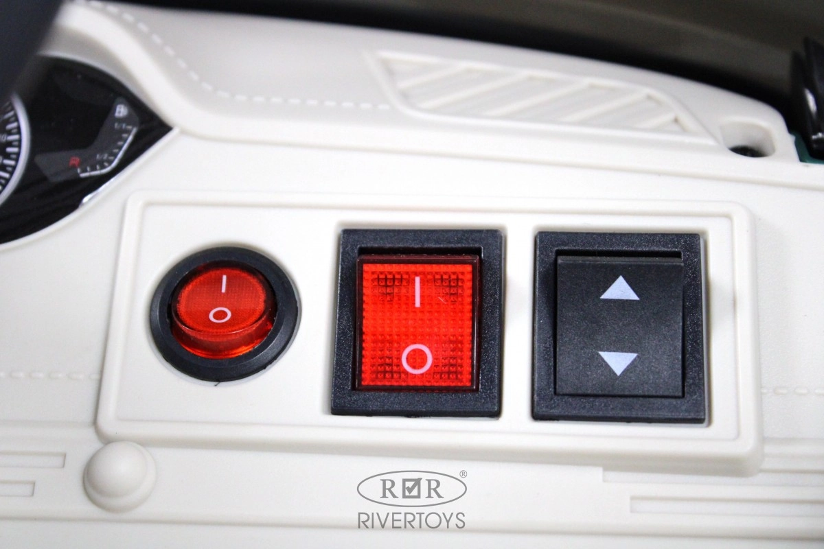 Детский электромобиль RiverToys C555MC синий nzid8d4bh0ncqzt7wzyl5ze3c0y4sfmp