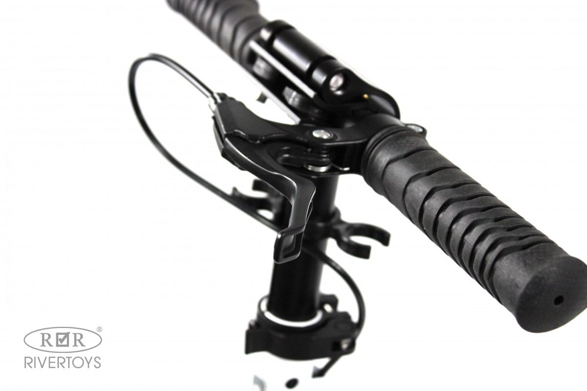 Детский самокат RiverToys HB-A7 белый pi8vej7i5bafimpqim3soi4bh1pz1d7m