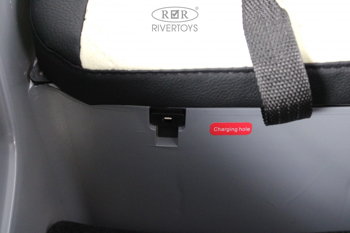 Детский электромобиль RiverToys F555FF серый глянец 5liyj851u1060100wz7goe9m3usl7x2o