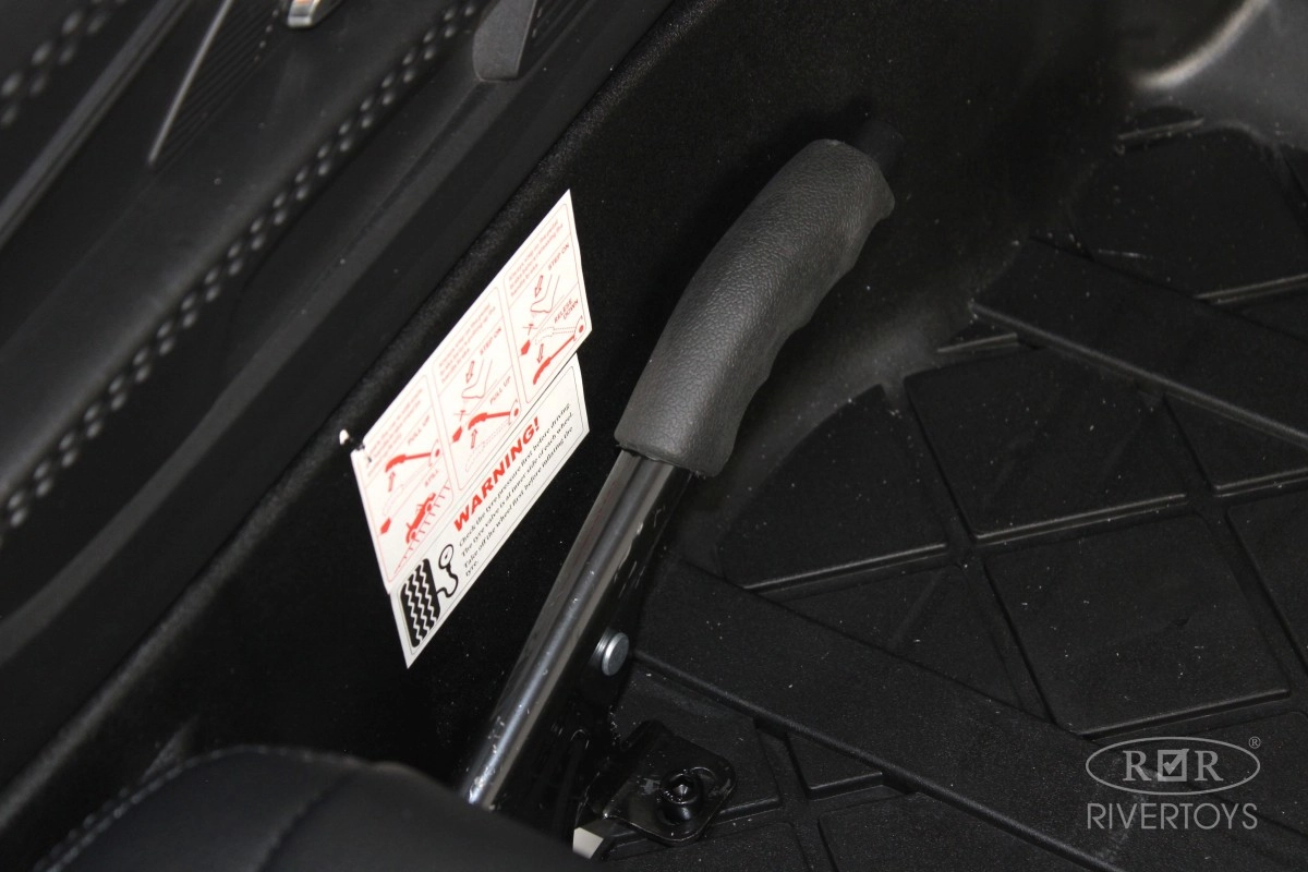 Детский электромобиль RiverToys AUDI R8 M333MM желтый dq2rx433q2uqjcunh5ou2773rmb2ubvk