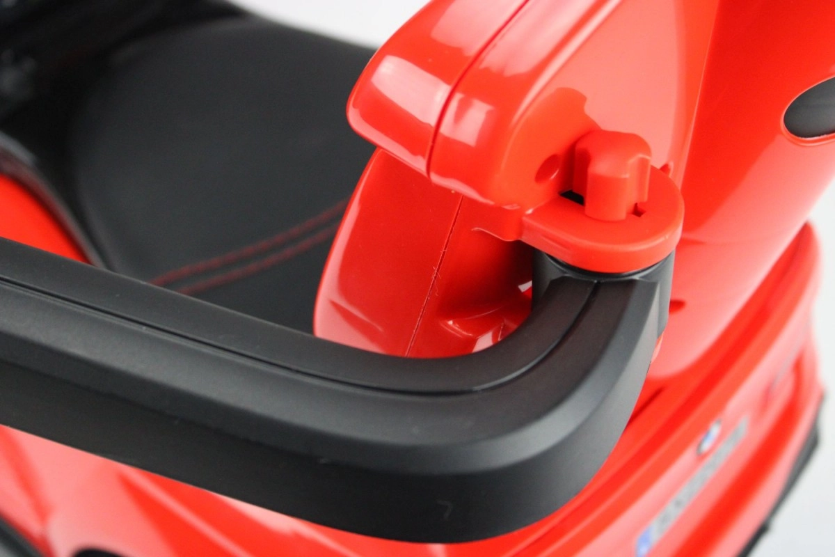 Детский толокар RiverToys BMW M5 A999MP-M с родительской ручкой красный 0ylfyn6hew5fbunw2hz28xejq1uvpvas