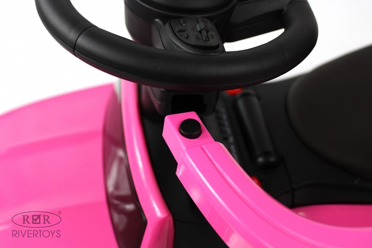 Детский толокар RiverToys Z003ZZ-A розовый guxf5u7b1y8h9i5jiznf3c04fxoyqidb