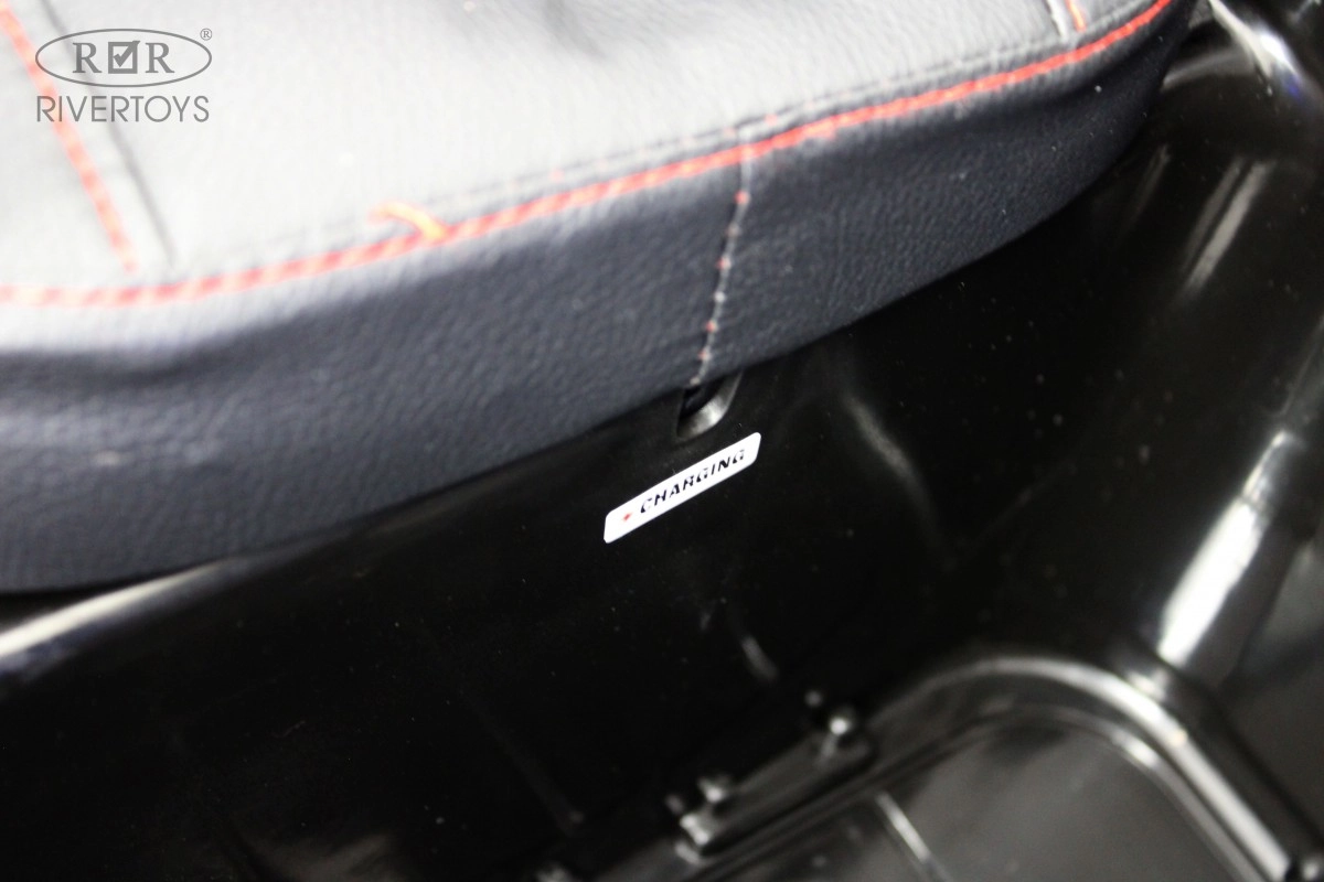 Детский электромобиль RiverToys K070PX черный глянец h90q9j1n81v2g3f8mzjkxcxz6n9u6xxz