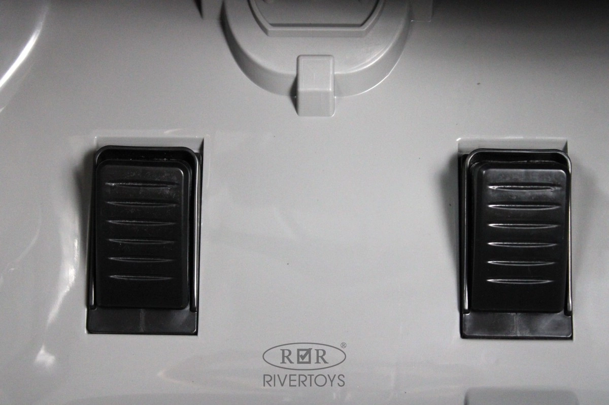 Детский электромобиль RiverToys G007GG серый ivh8ozhfprwn0bk99w4fa5b1vampo6ip