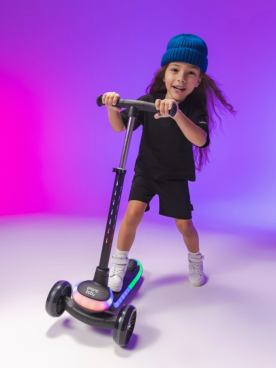 Самокат (кикборд) трехколёсный Amarobaby, Blaze Черный oryjsiw822trtmsb36q5ru6slqzyh5u3