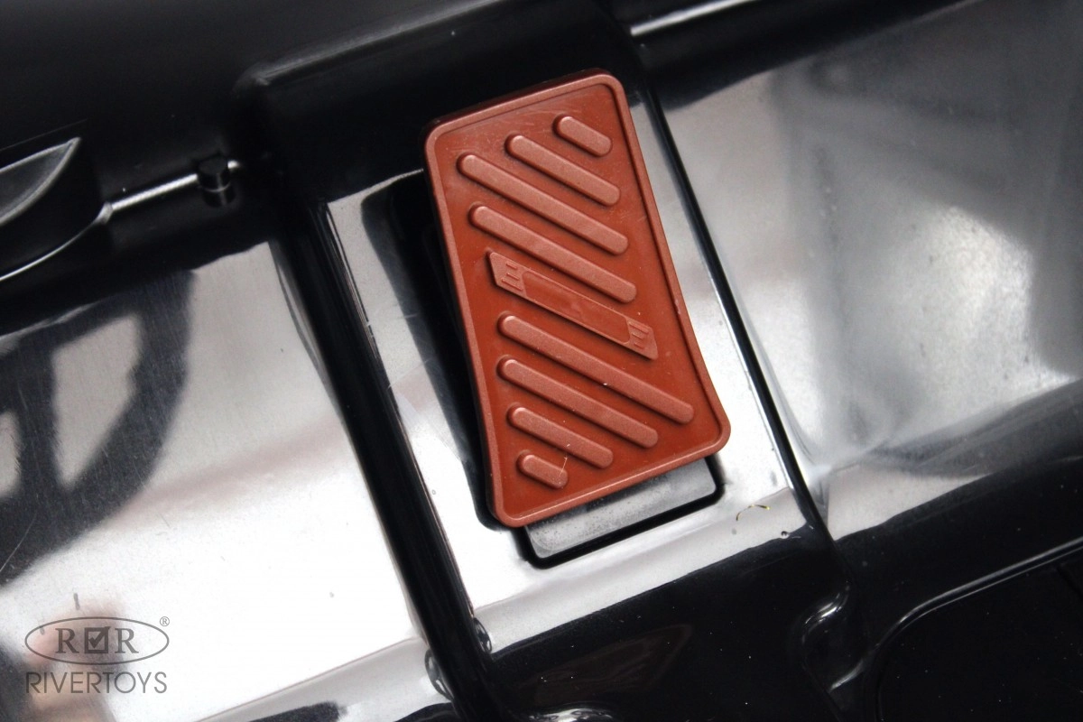 Детский электромобиль RiverToys K070PX черный глянец 06kgzni2w8wvlcrixw1amlj772lwjkwz