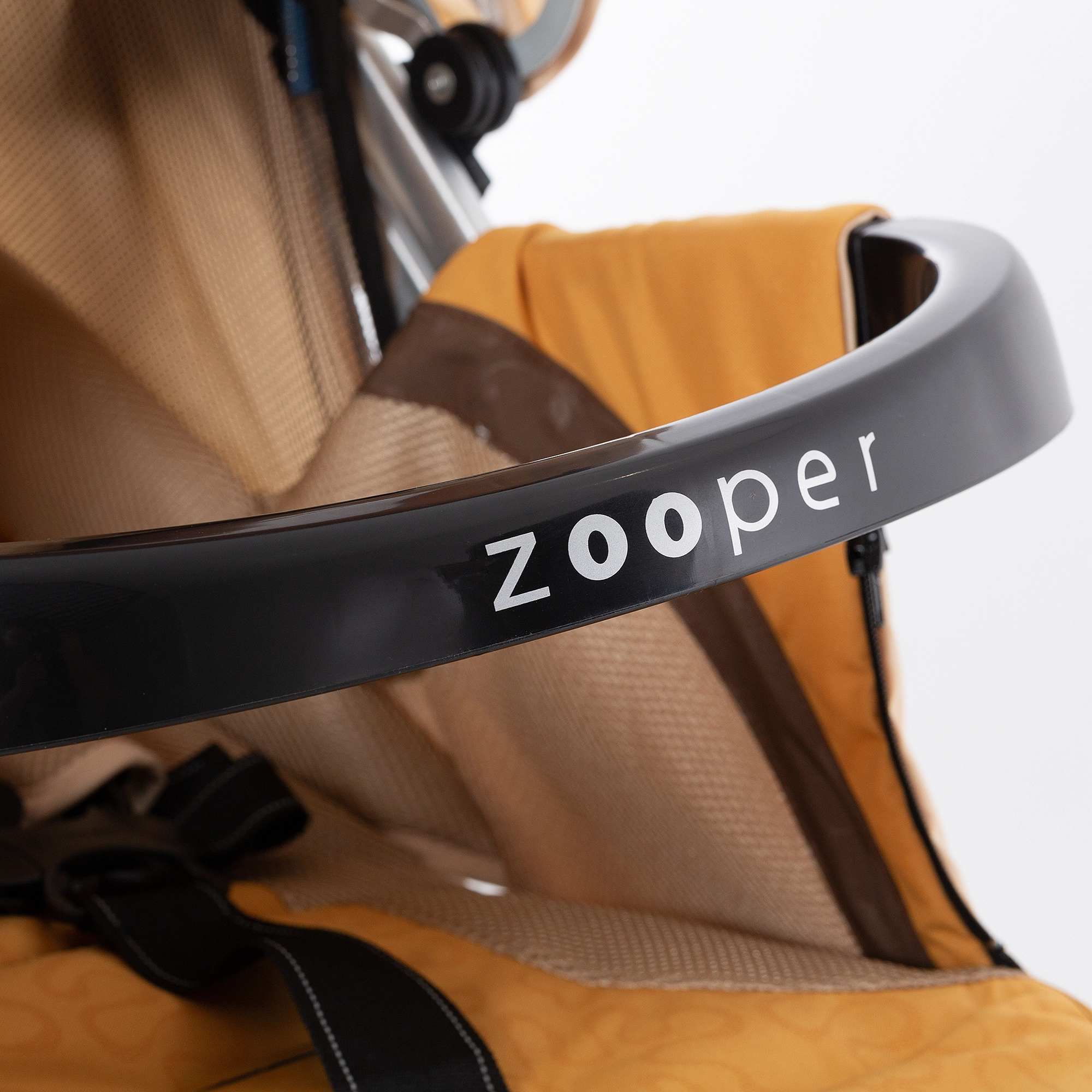 Прогулочная коляска Zooper Z9 Smart95