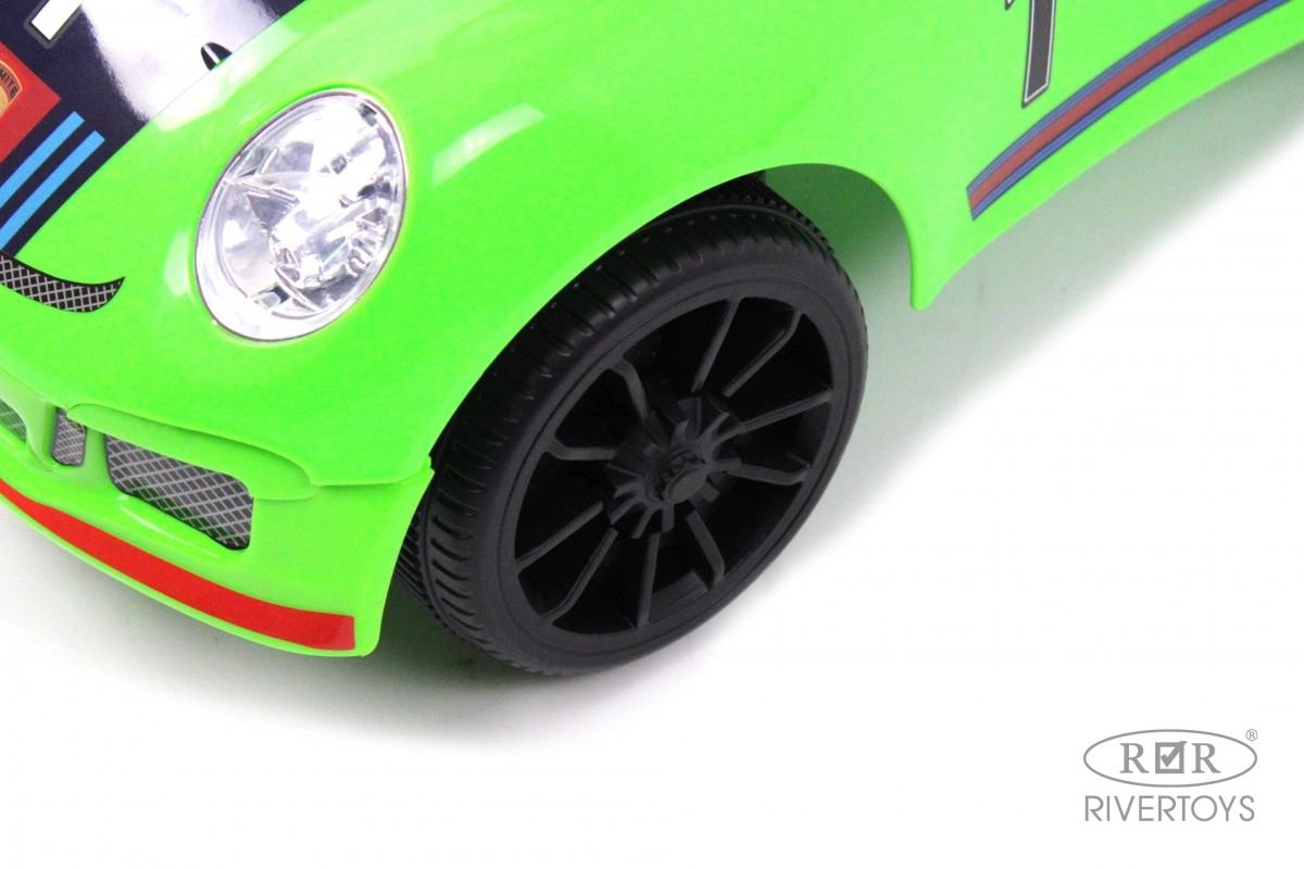 Детский толокар RiverToys F005FF зеленый b2msi3uyg0whymxjm6n42rpqz5nv5usq