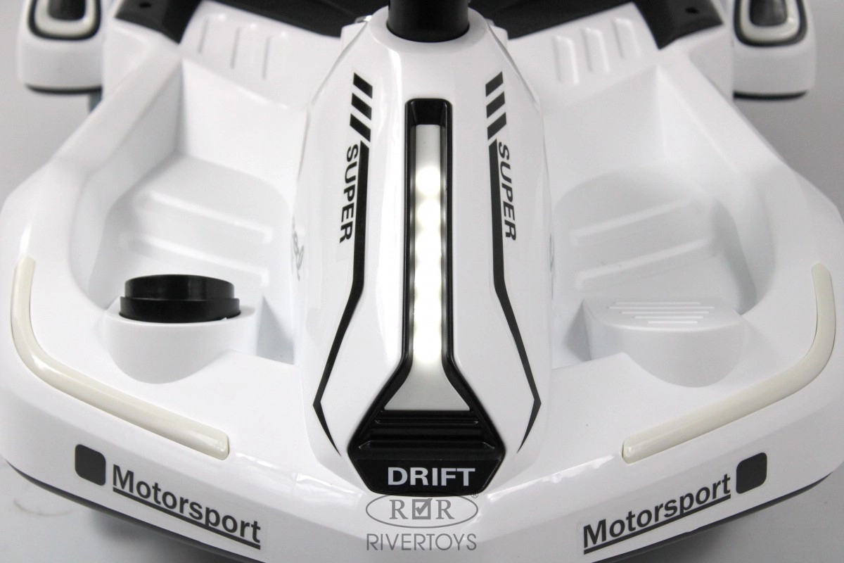 Детский электромобиль RiverToys K009PX белый eqt2ovz8qq49fibzt7r1oz9vi3gj87r2