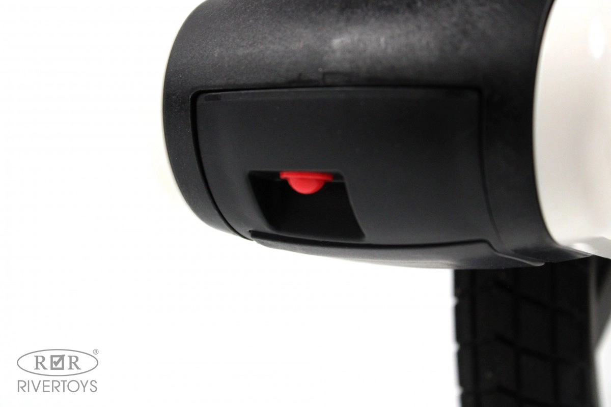 Детский беговел RiverToys HB-002 черный gu7ee2k3hvhr60aief0pgrptvjkz87jy