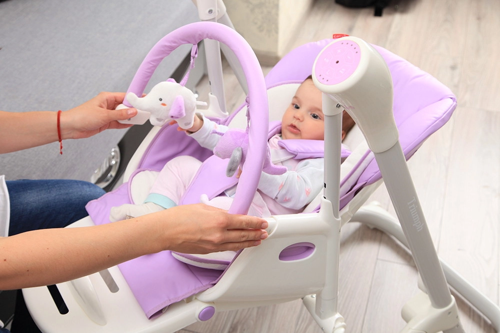 Стульчик для кормления Carrello Triumph CRL-10302 Cocoa Brown znfufxbp2nmuujrpe53onj0qakj6uxye