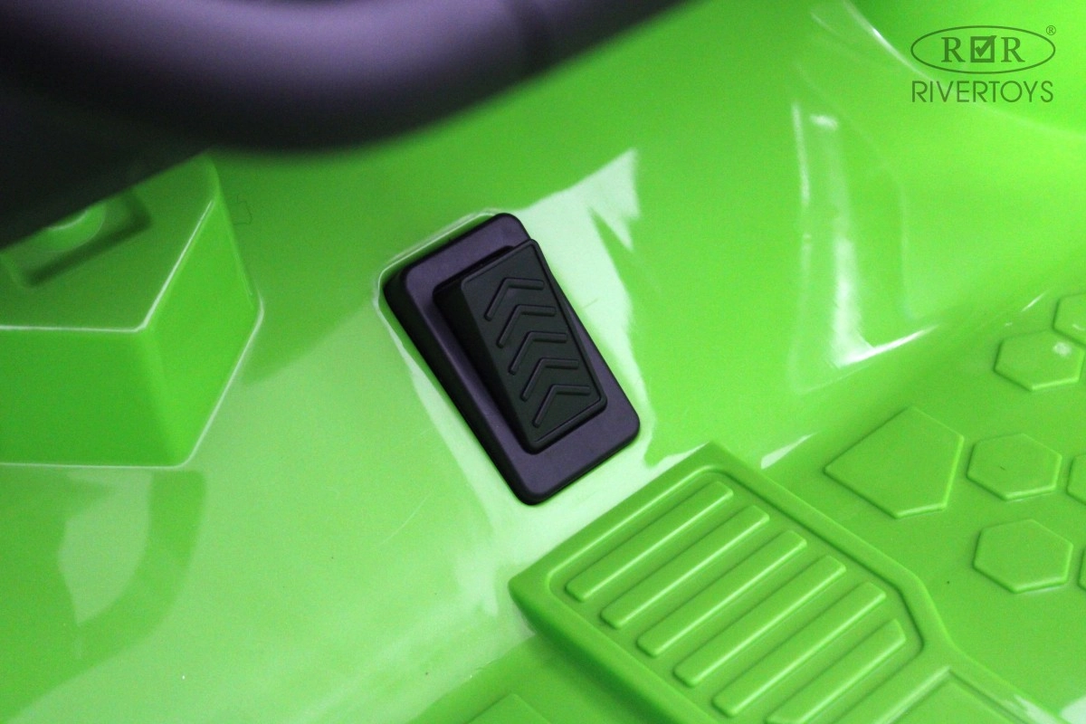 Детский электромобиль RiverToys K999PX зеленый qeb54pnvad8hz2cu91hfabsa2oy8vmq7