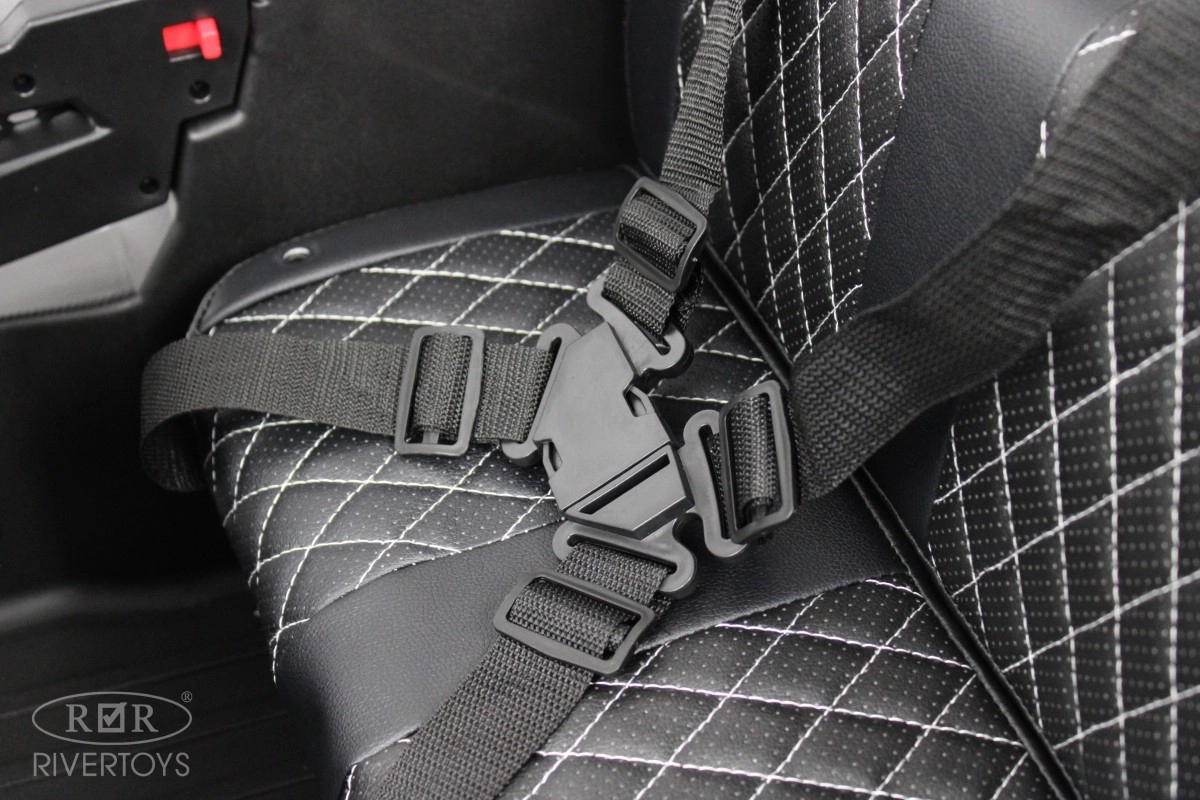 Детский электромобиль RiverToys C111CC белый qa16g973bcmdn8ej2mt6buh952crrplh