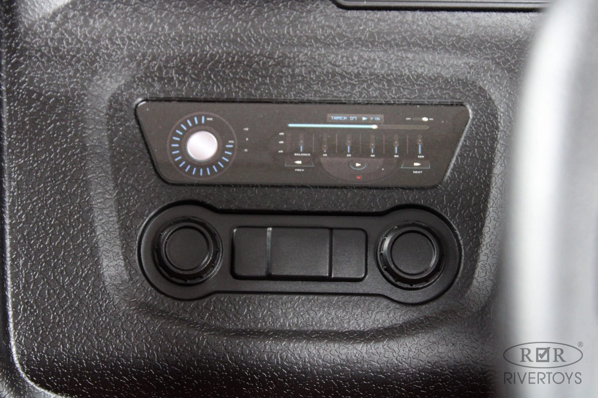 Детский электромобиль RiverToys Toyota Tundra G444GG белый 57rpg53uat25kn4h2nfqpa7w6ibza5db