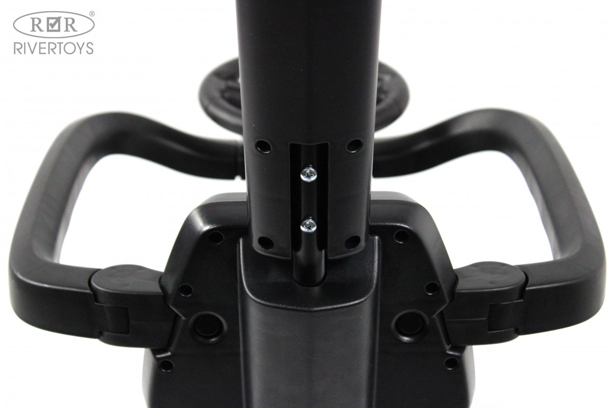 Детский толокар RiverToys M555MM-H белый b5rl9i7kzy1rqftgqj9033nd17gpt0e2