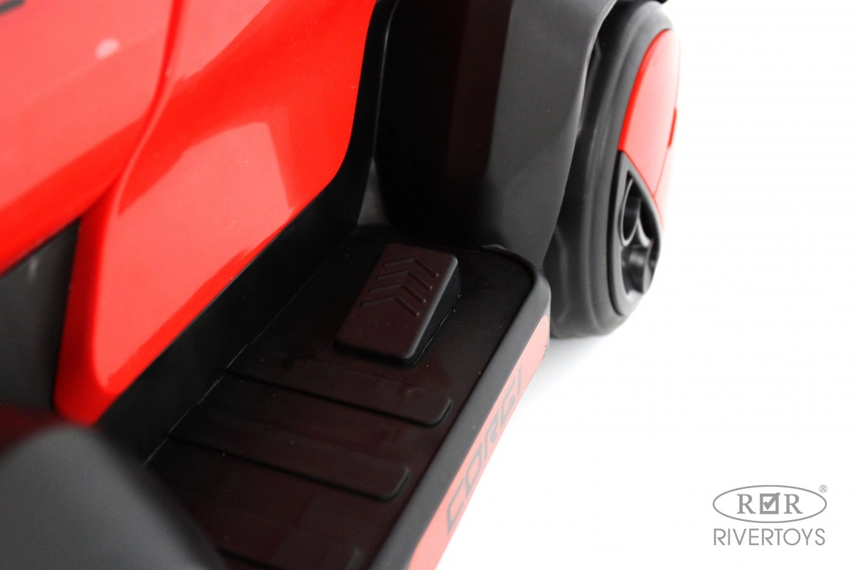 Детский электромобиль RiverToys K009AM красный 4hvtvjuksuwepdi3ztnbtufsqcs98ck5